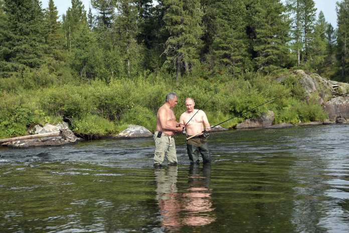 Putin và Shoigu đi câu cá