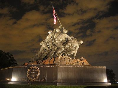 Đài tưởng niệm chiến tranh cho lính Thủy Quân Lục Chiến Hoa Kỳ