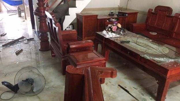 Tài sản tại tư gia của một giáo dân bị hư hại sau vụ việc họ nói là xảy ra đêm 31-5-2017 