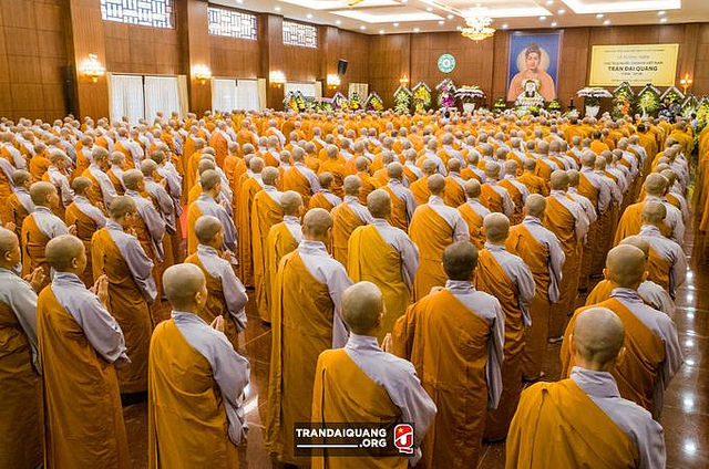 Ngày 21-9-2018 - Thành phố Hồ Chí Minh, một đàn 500 sư sãi đã tập trung làm lễ Cầu siêu rình rang cho đồng chí chủ tịch 