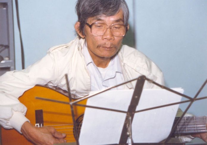Trầm Tử Thiêng năm 1986. (Hình Tài liệu Người Việt)
