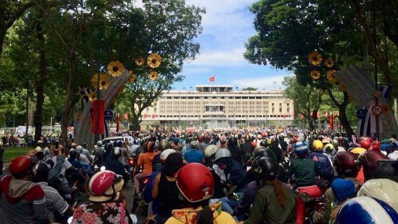 Biểu tình chống đặc khu 99 năm - Sài Gòn 10-06-2018 -dinh doc lap
