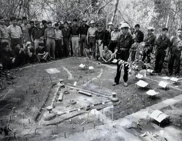 Sa bàn của Mặt trận miền Nam Việt Nam trong một căn cứ ở Tây Ninh - hình minh họa 