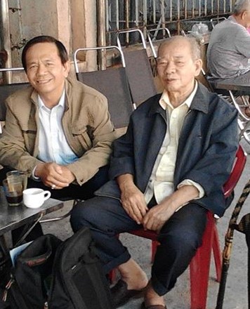 Trần Hoàng Vy và Phạm Thiên Thư tại cà phê Hoa Vàng